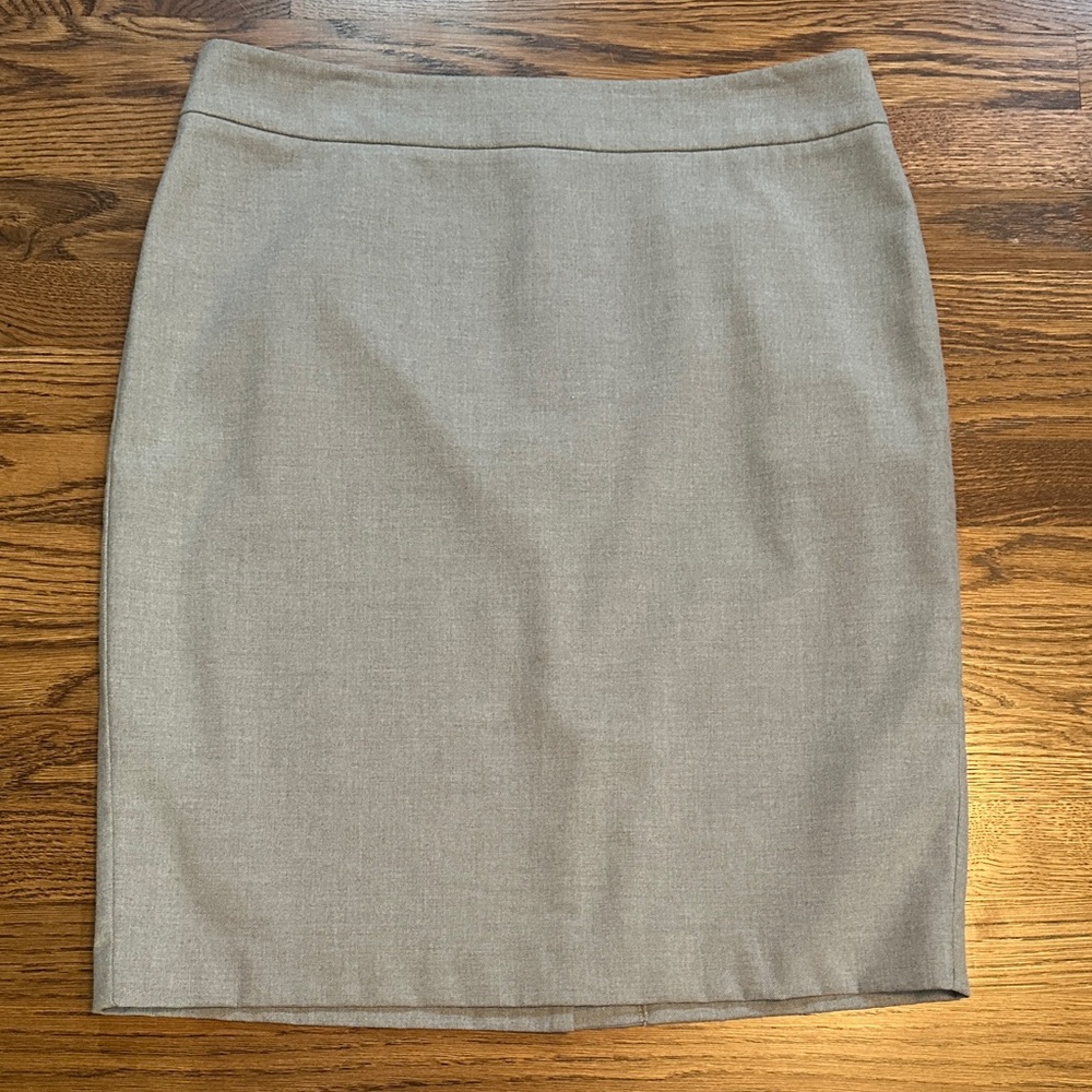 Ann Taylor Factory Light Gray Pencil Skirt